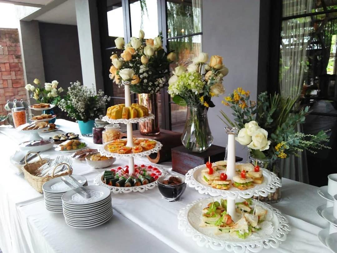 Warisan Heritage Boutique Hotel Surakarta  Экстерьер фото